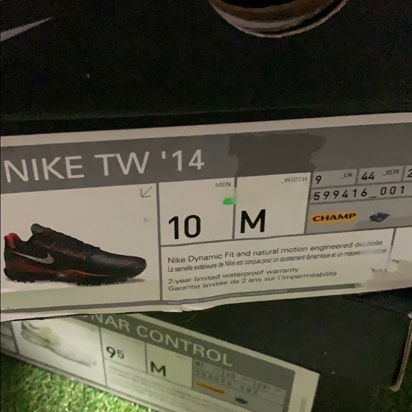 Nike Other - Nike TW ‘14 Black and Red